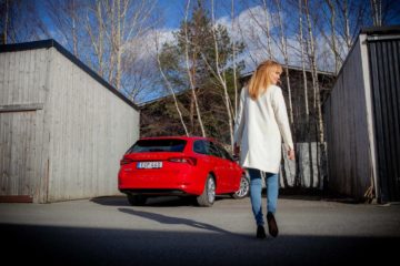 Provkörning Skoda Octavia Mia Litström Cars and Watches for Ladies