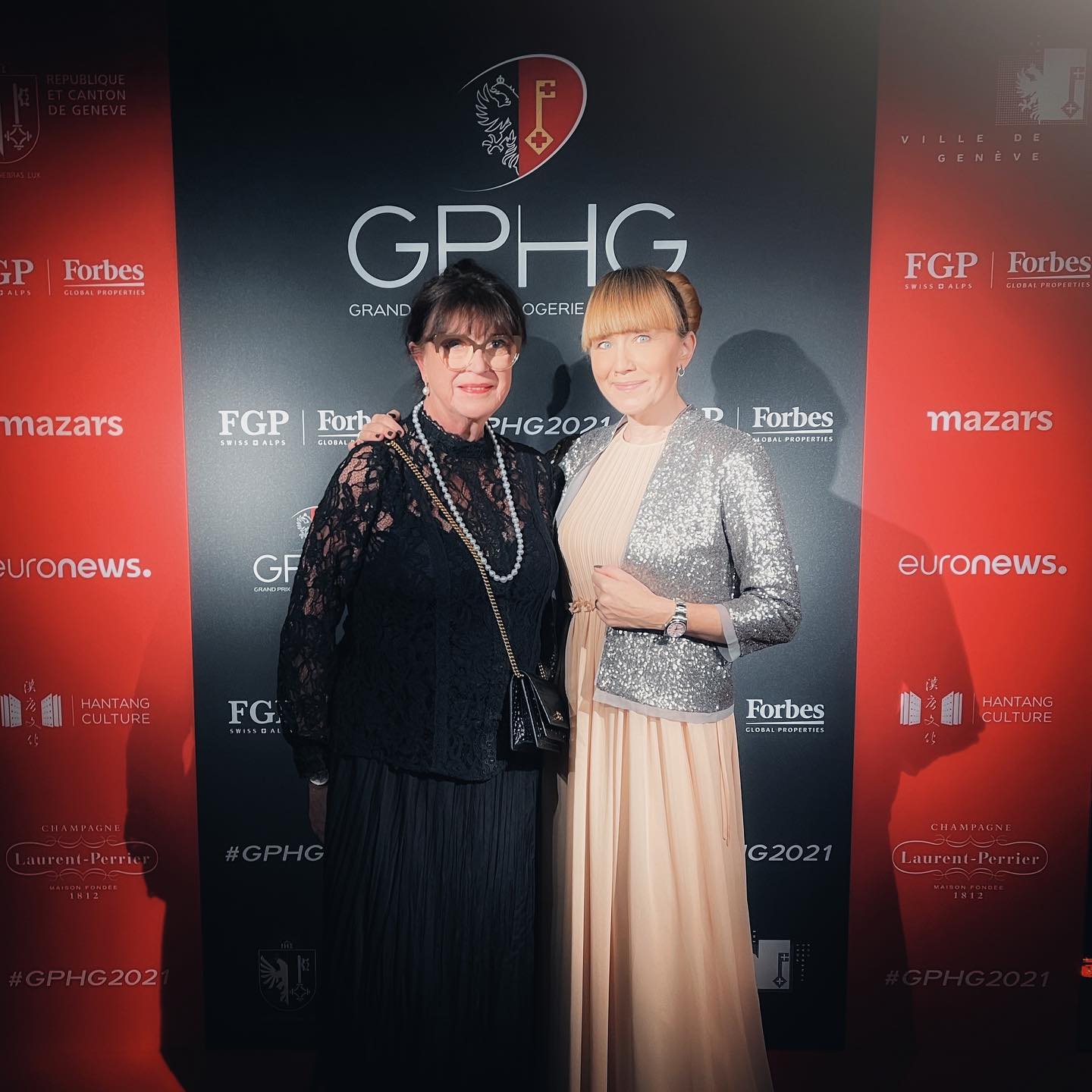 Thank you @gphg_official for bringing all the watch lovers together and for a lovely gala Grand Prix d’horlogerie de Genève! ❤️
#gphg #gphg2021 #geneva #watches