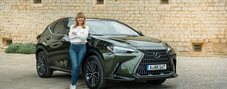 Lexus NX 450h+ Plug-in hybrid provkörning Mia Litström Cars and Watches for Ladies